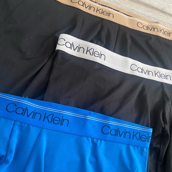 Lot of 3 Calvin Klein Underwear 2XL Boxer Breifs 2 Black One Blue singles XXL - Picture 2 of 6